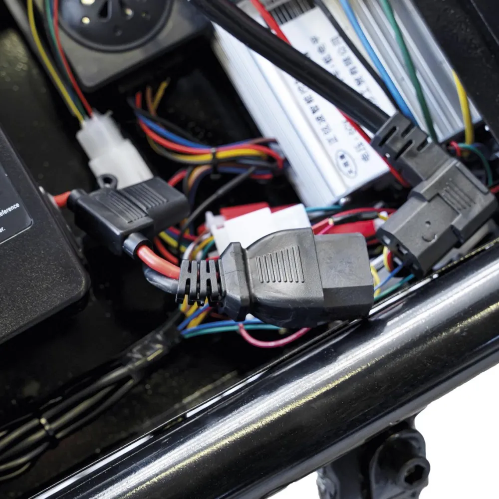 Sähköskootteri Kontio Kruiser Premium Pack*Kontio Motors Outlet