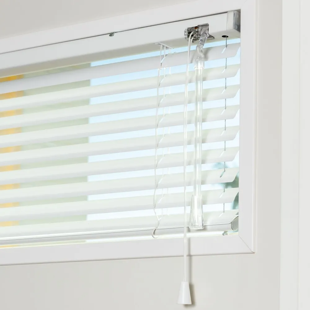 Sälekaihdin SOLAR oveen, säätötangolla, luonnonvalkoinen*Solar Kaihdin Clearance