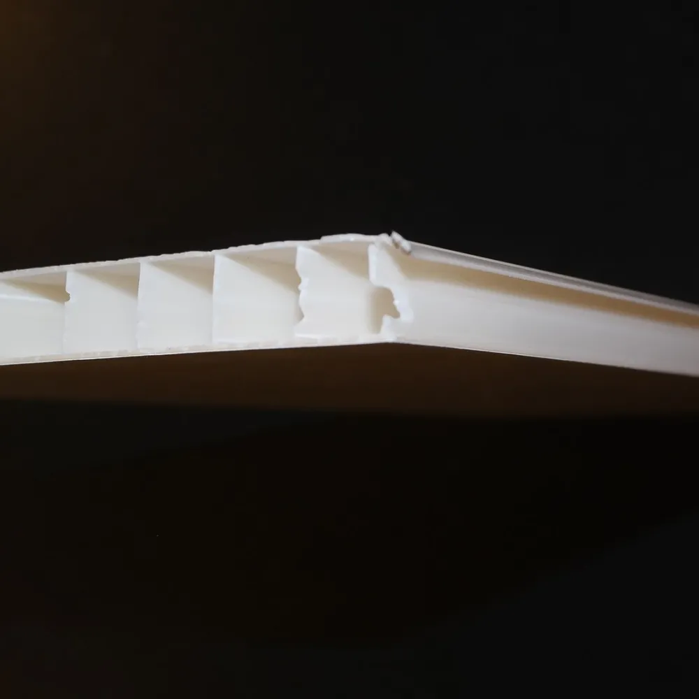 Sokkeli 2500x150x13mm vedenkestävä mattavalkoinen*Ideal Keittiöt Outlet