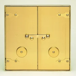 Takkaluukku Umpi 470 x 470mm eri värivaihtoehtoja*Tapani Puosi Discount