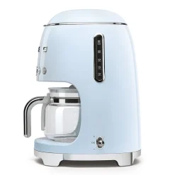 Tuotepaketti - vedenkeitin KLF03 1,7 l, kahvinkeitin ja leivänpaahdin TSF02*Smeg Sale
