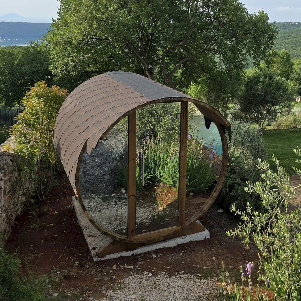 Tynnyrisauna , 200x230cm, 4 hlöä, peiliseinällä*Baltresto New