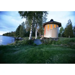 Hot Tynnyrisauna Oskar Ø 2,3x2,5 m sis. kiuas ja hormi Tynnyrisaunat
