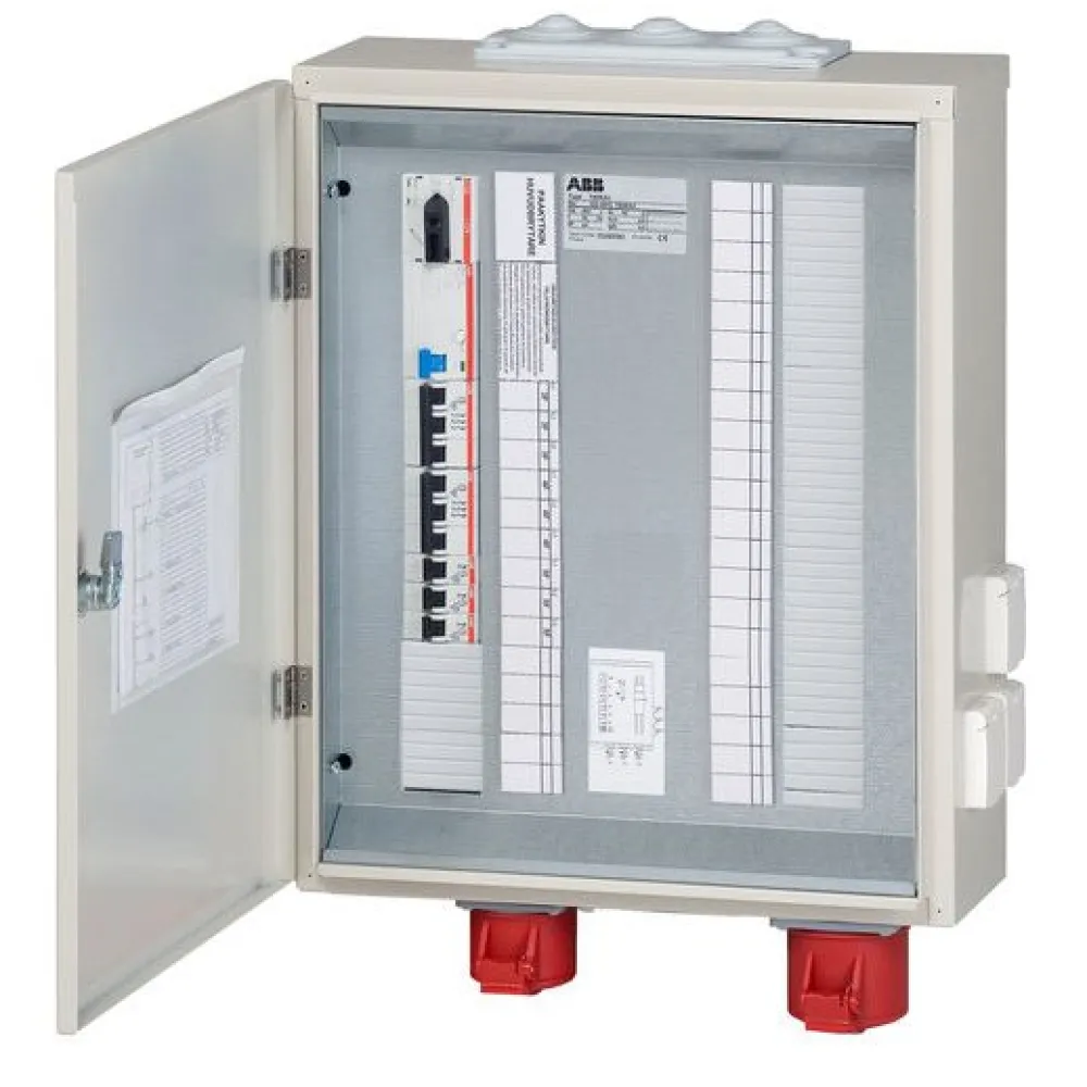 Työpaikkakeskus T40P7V 40A IP44*ABB Clearance
