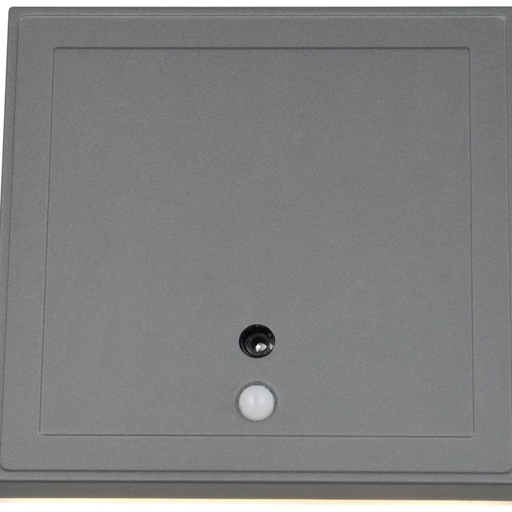 Ulkoseinävalaisin Fortaleza LED 14x14cm ladattava liike- ja hämärätunnistin antrasiitti*Trio New