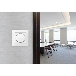 Outlet Valonsäädin Delta, 5-100W LED, valkoinen Himmentimet