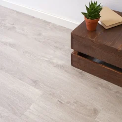 Vinyylilattia 33 SPC PV3403, vaaleanharmaa*Lektar Indoor